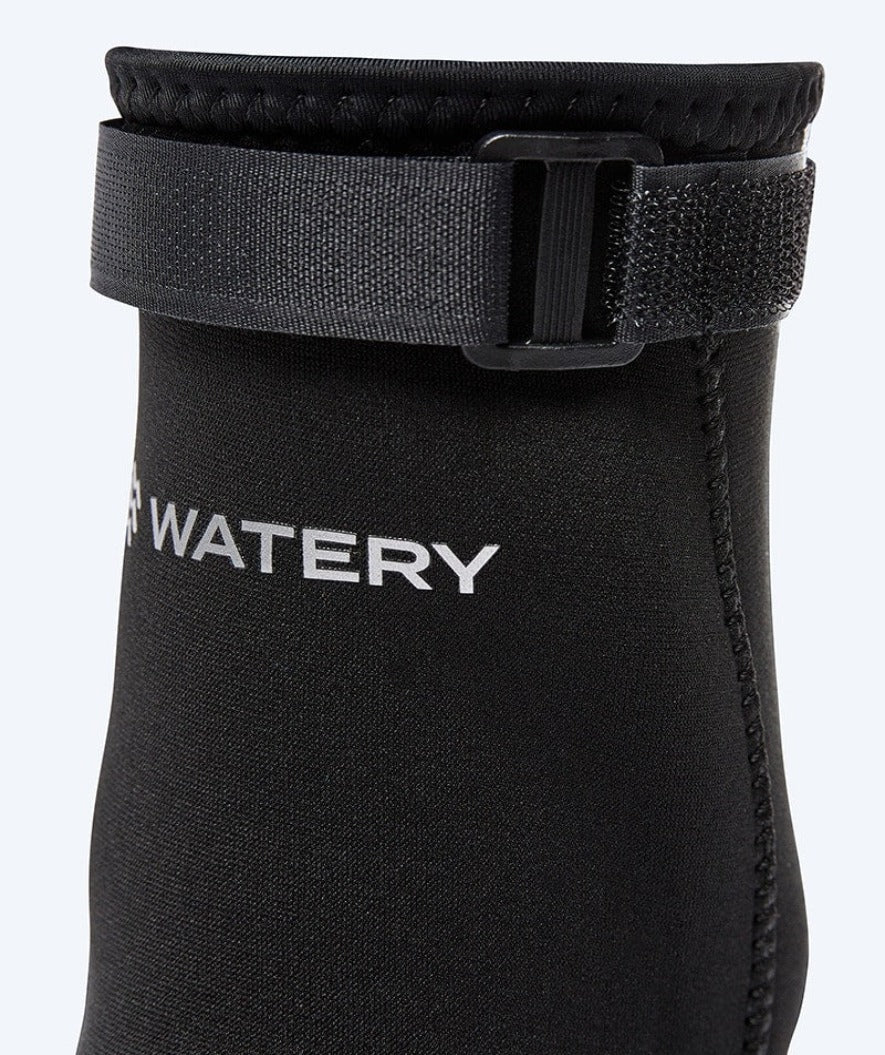 Watery neoprenowe skarpety na otwarte wody - Reptile (3 mm) - Czarny - Image 6