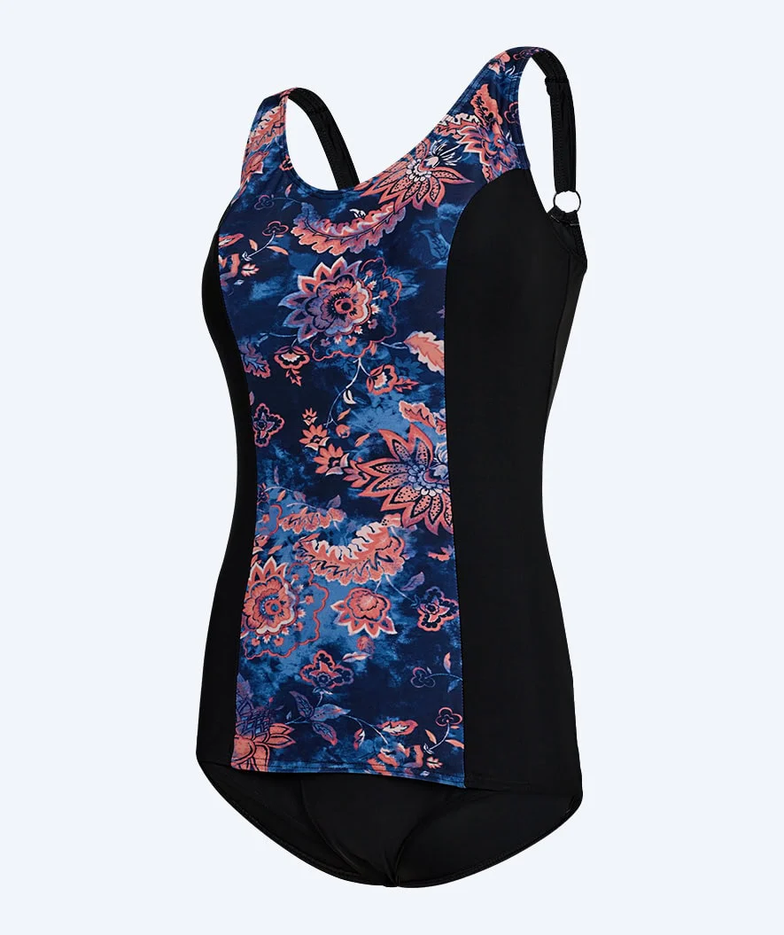 Watery strój kąpielowy w kwiaty dla kobiet plus size - Vale - Czarny/fioletowy - Image 6