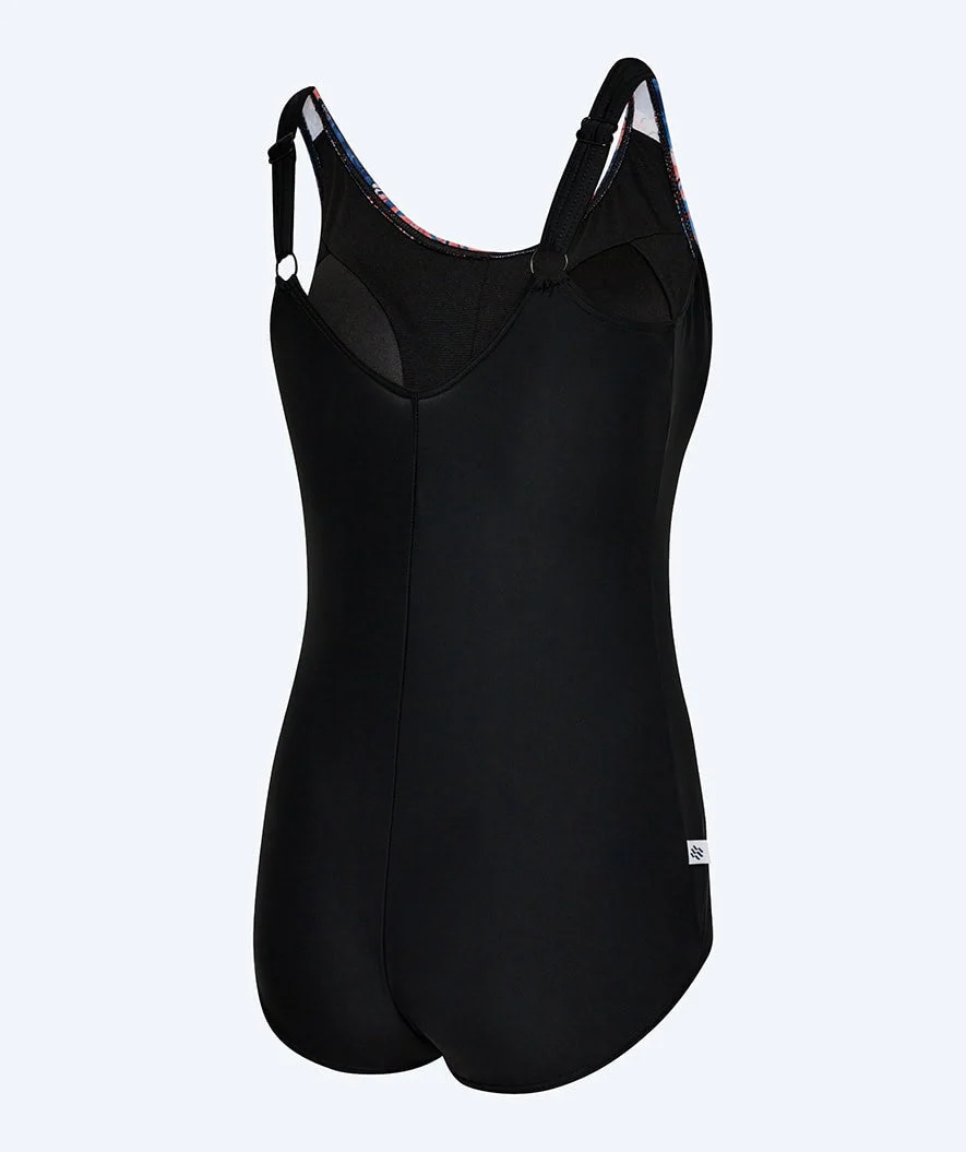 Watery strój kąpielowy w kwiaty dla kobiet plus size - Vale - Czarny/fioletowy - Image 7
